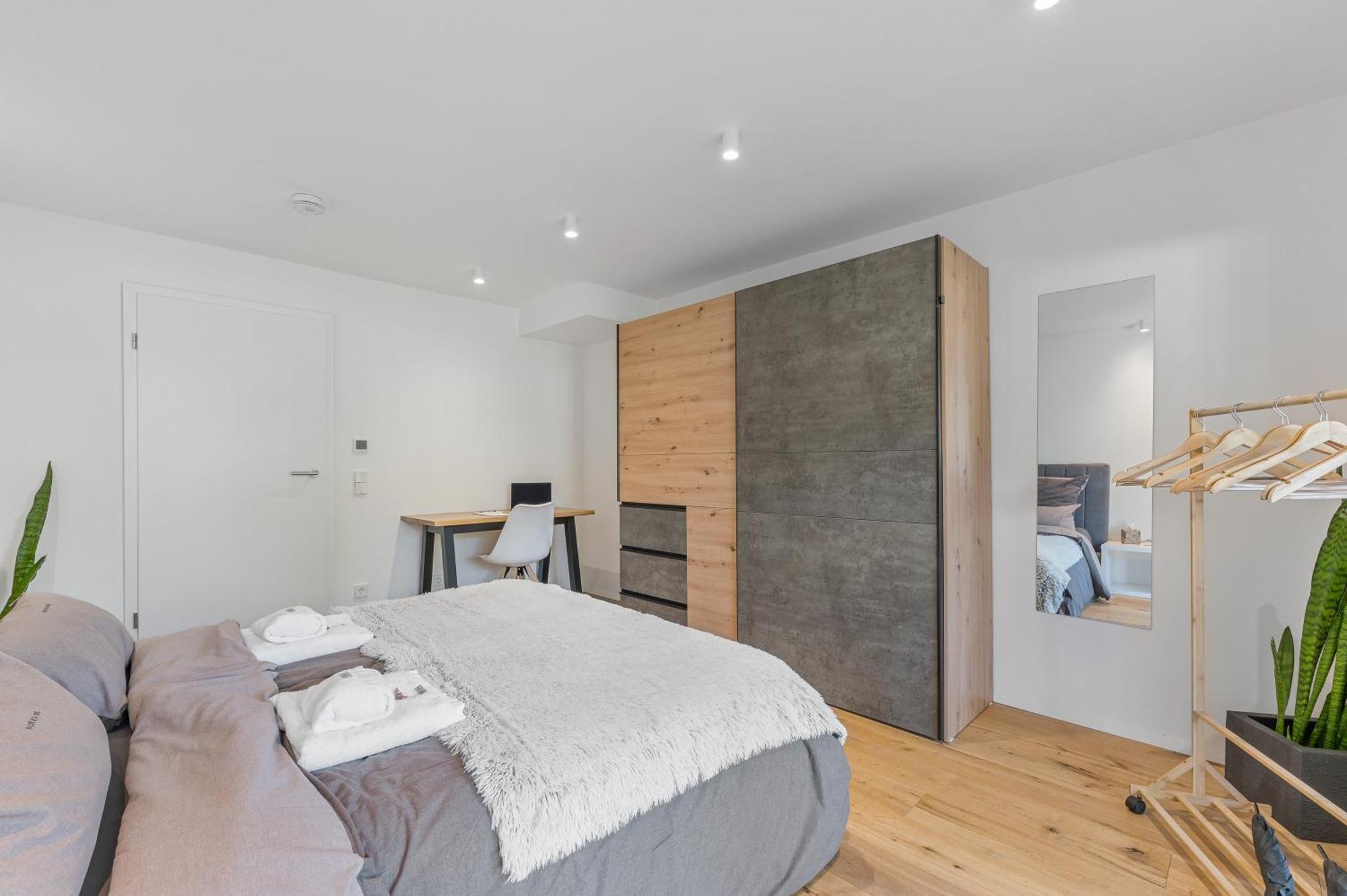 Neu: Stylische Suite Mit Netflix Und Workspace Böblingen Dış mekan fotoğraf