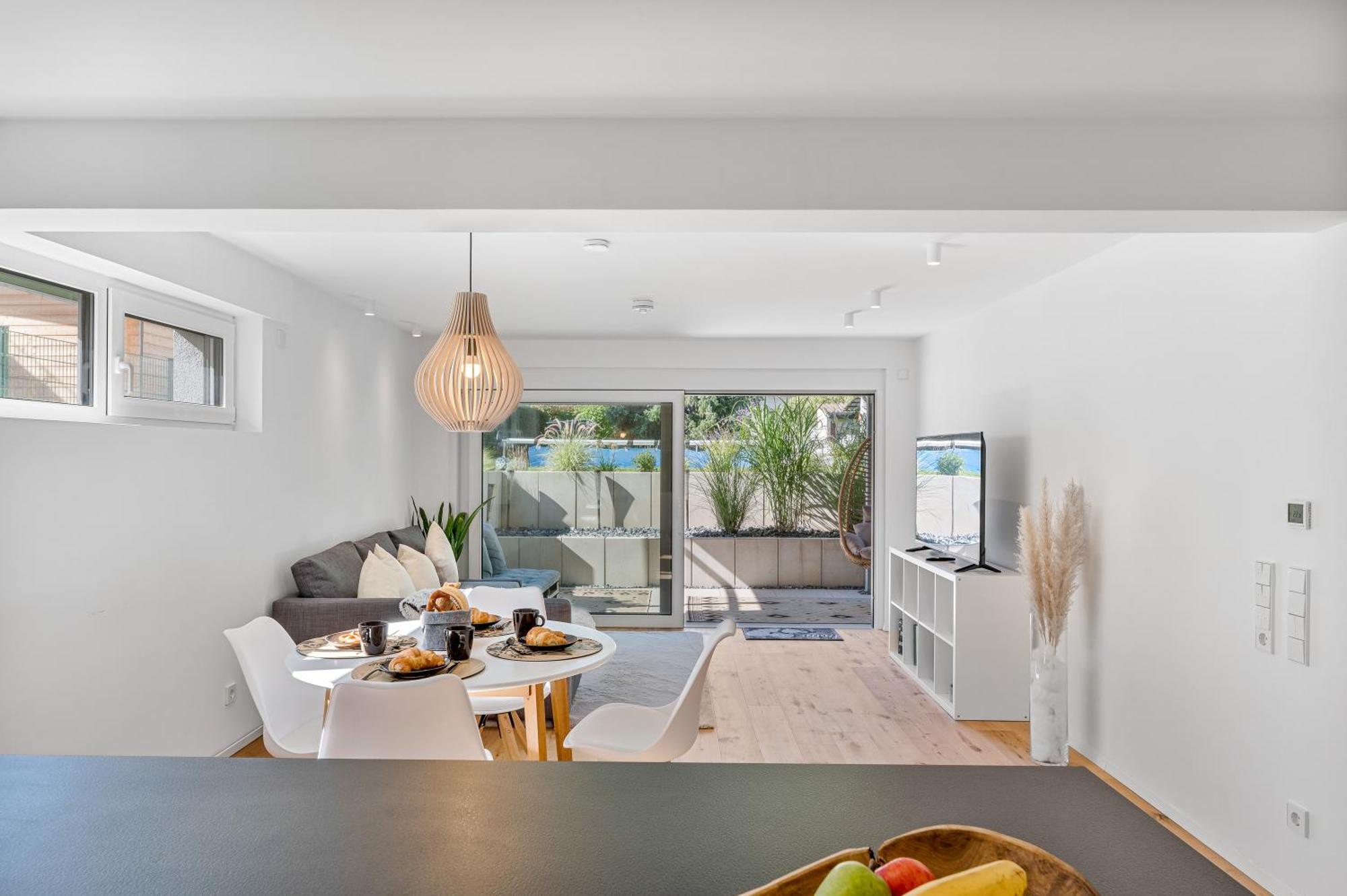 Neu: Stylische Suite Mit Netflix Und Workspace Böblingen Dış mekan fotoğraf